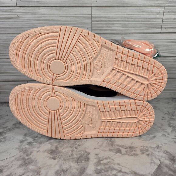 Nike Air Jordan 1 High Retro OG Crimson Tint Men's 10.5 555088-081 New DS OG All - Picture 5 of 8